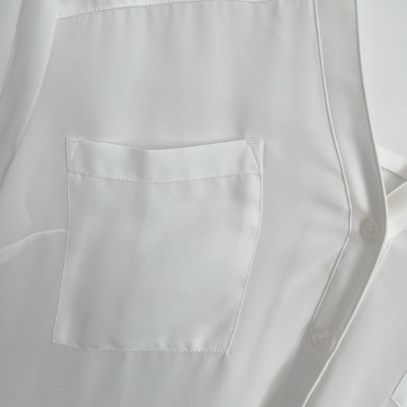 Express Pure White Button Up Blouse Size Medium - Picture 5 of 7